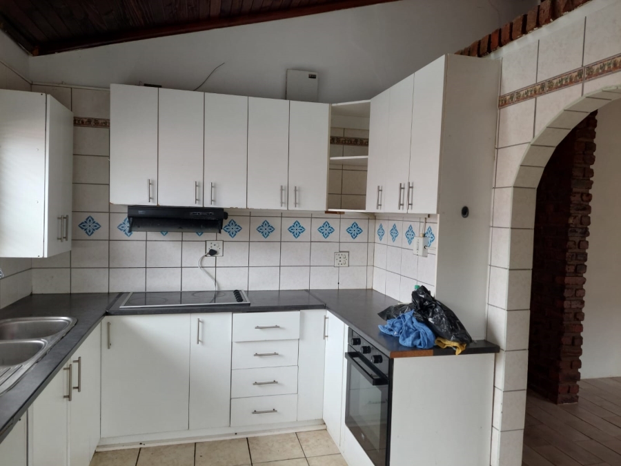 4 Bedroom Property for Sale in Seavale Eastern Cape